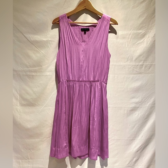 Banana Republic Sleeveless Goddess Dress in violet, size L12 - Picture 4 of 12